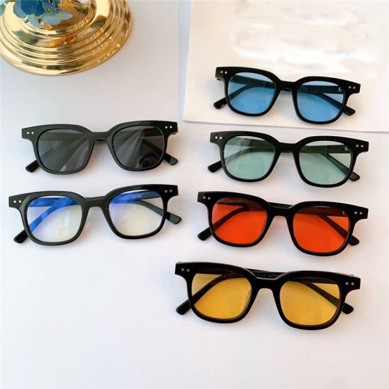 Mắt Kính Phân Cực Mẫu chữ V