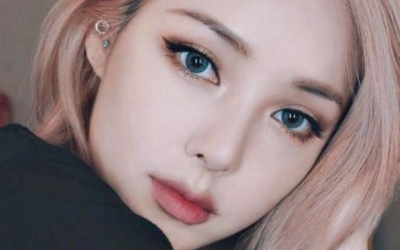 Navi Blue Contact Lens
